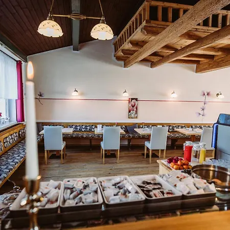 Berghof Baumgartner Hotel 3*
