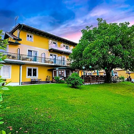 Pension Baumgartner-Berghof 3*