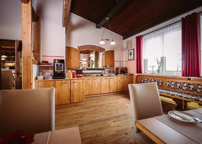 호텔 Baumgartner-berghof 3*